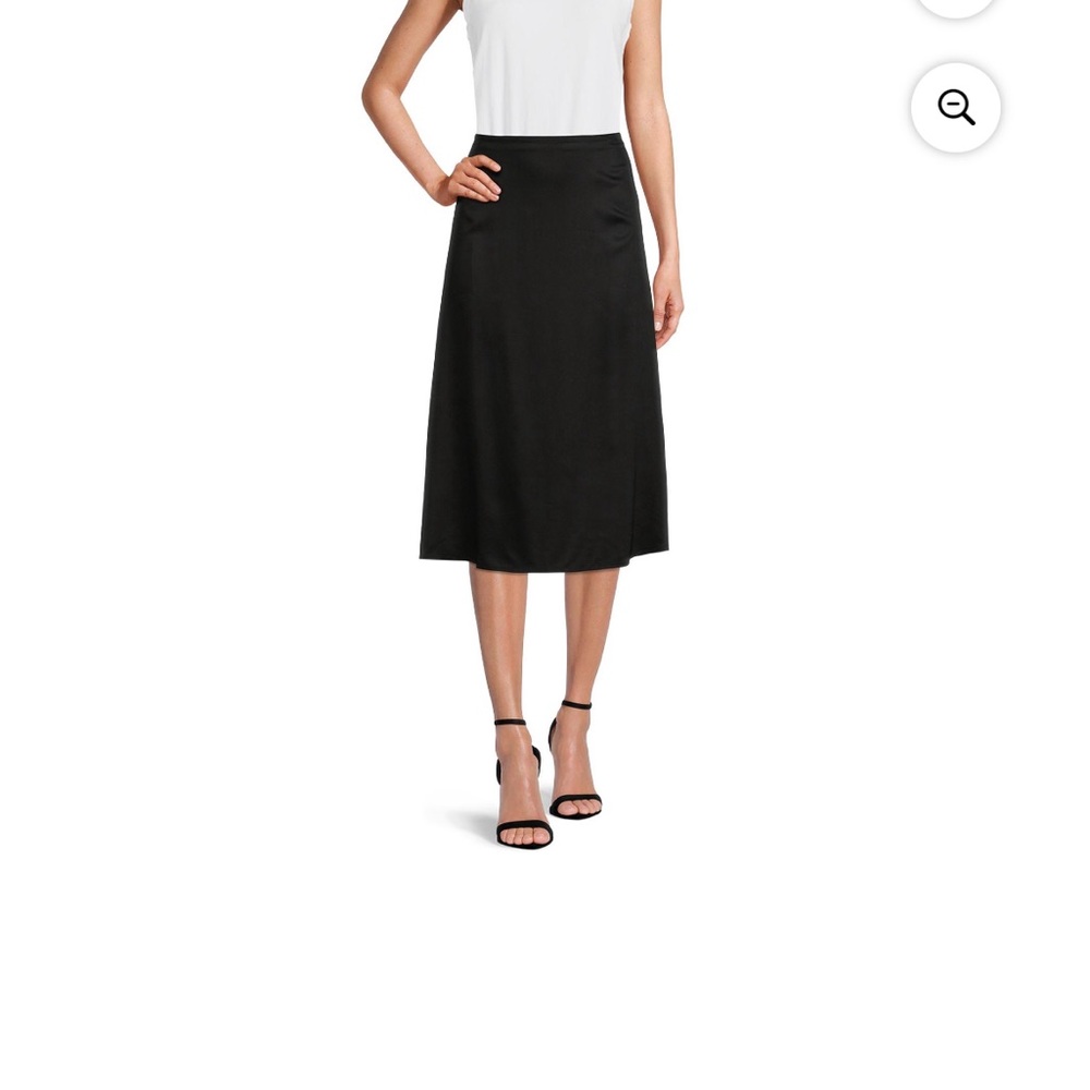 100% Viscose Black back elastic waistband MIdi skirt Time and Tru